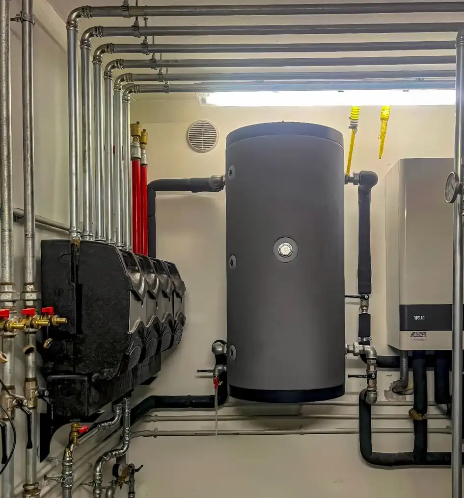 Impianti termoidraulici, impianti idrici, impianti a gas, Installazione pannelli solari, sostituzione sanitari - box doccia - rubinetteria - caldaie, ricerca perdite d'acqua, riparazioni idrauliche